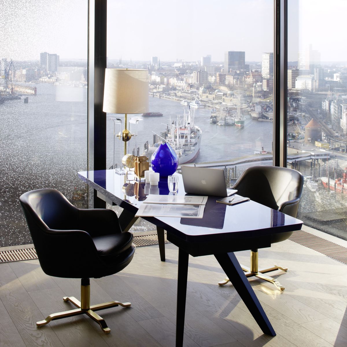 Projektentwicklung_Elbphilharmonie_quadratisch_Ralf Buscher_rb.skyliving.eph15.7381